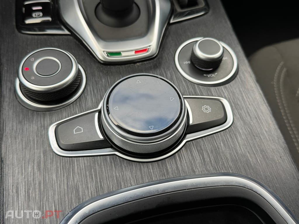 Alfa Romeo Stelvio 2.2 D Super AT8