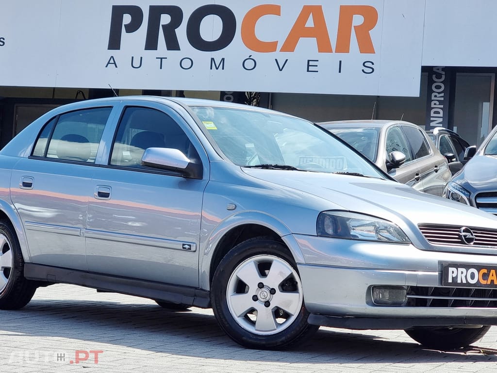 Opel Astra 1.7 DTi Club