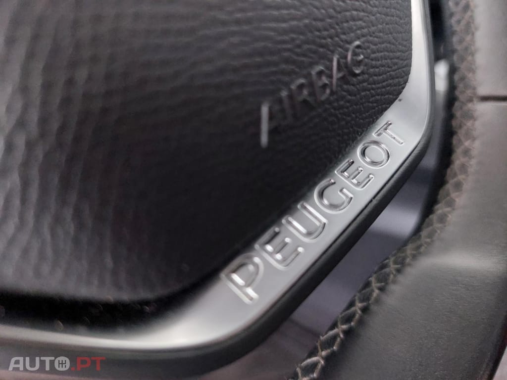 Peugeot 3008 1.5 BlueHDi Allure