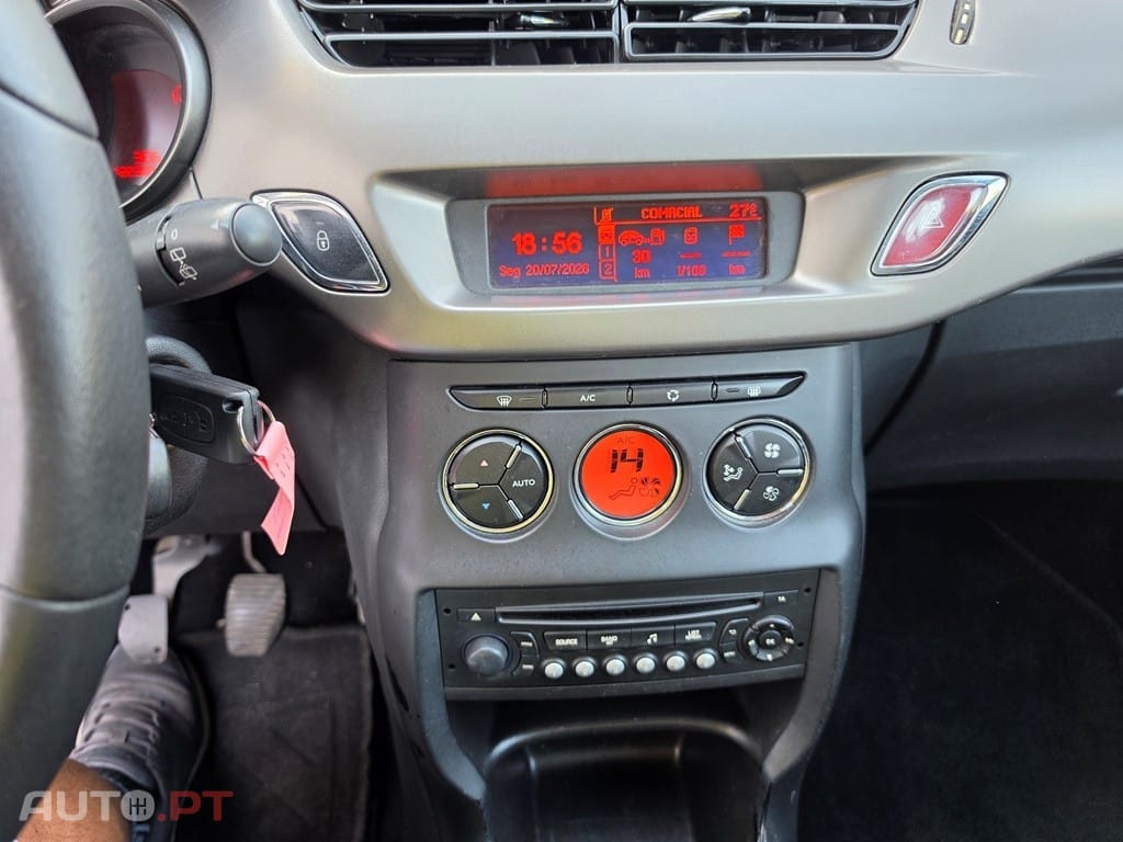 Citroën C3 1.4 HDi Airdream Exclusive — fotografia 12