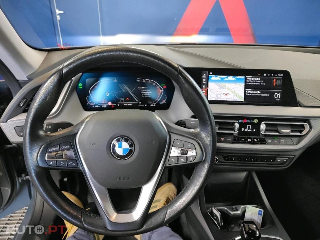 BMW 218 i Advantage