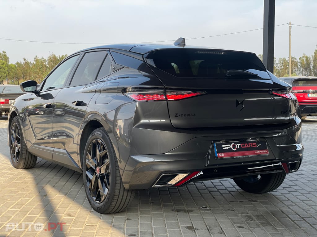 DS DS4 E-Tense Performance Line EAT8