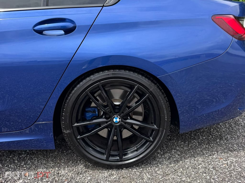 BMW 320 d Pack M Shadow Auto