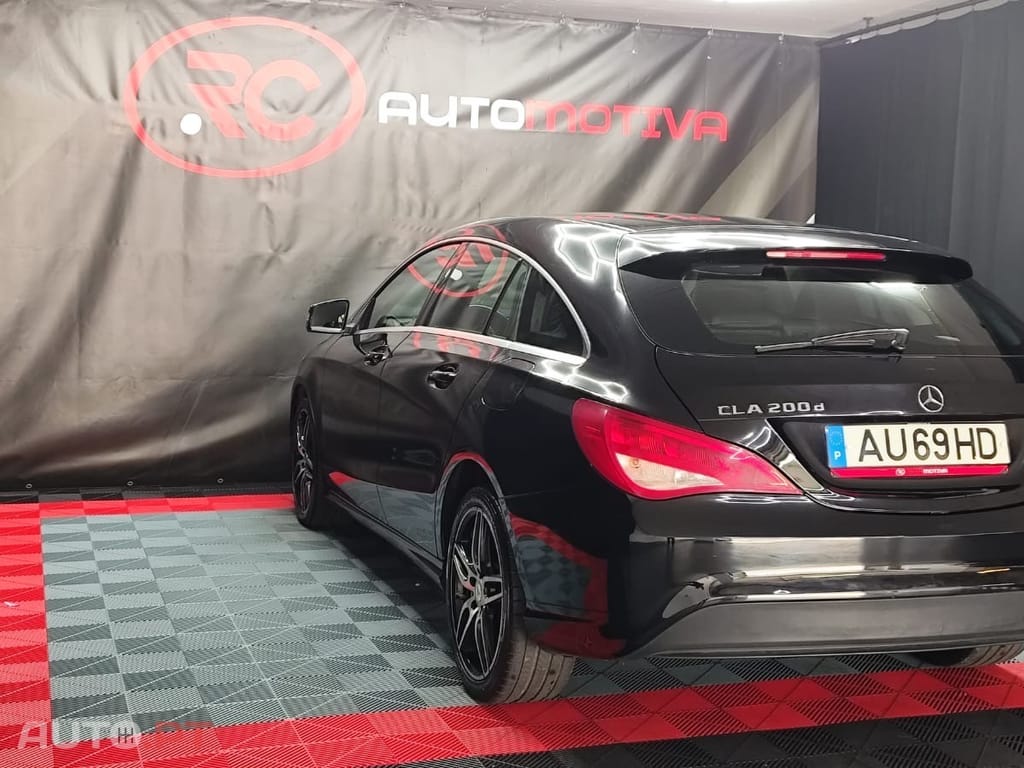 Mercedes-Benz CLA 200 d Shooting Brake Urban Aut.