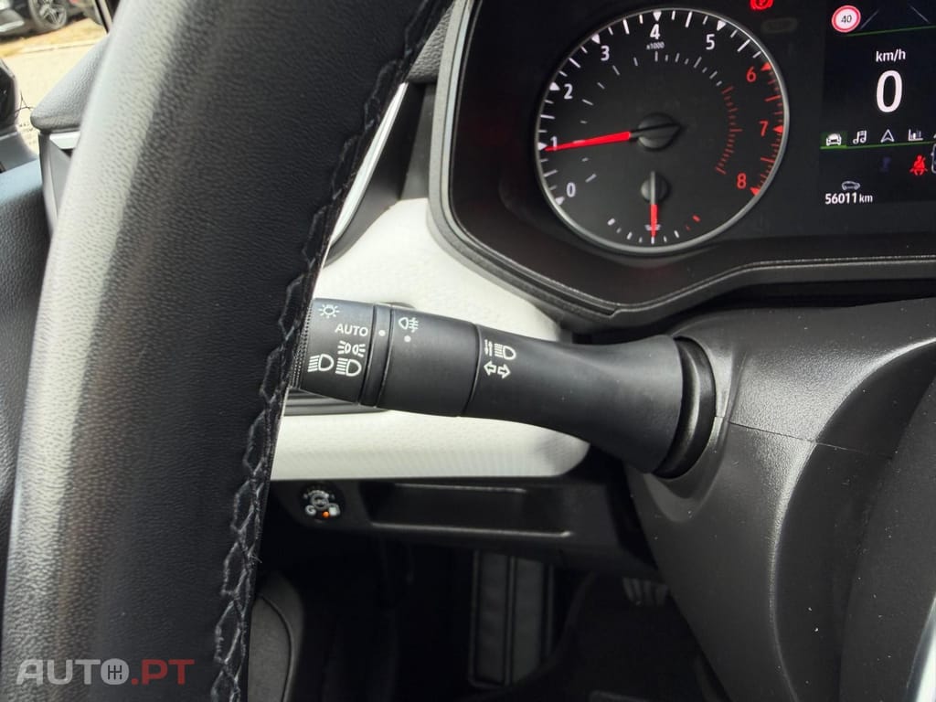 Renault Clio 1.0 TCe Intens Bi-Fuel