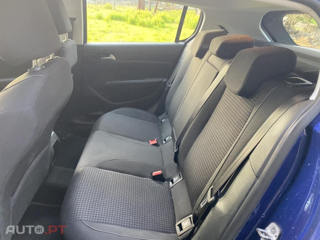 Peugeot 308 1.5 BlueHDi Active