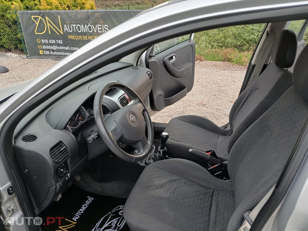 Opel Corsa 1.2 Apenas 90.000Kms