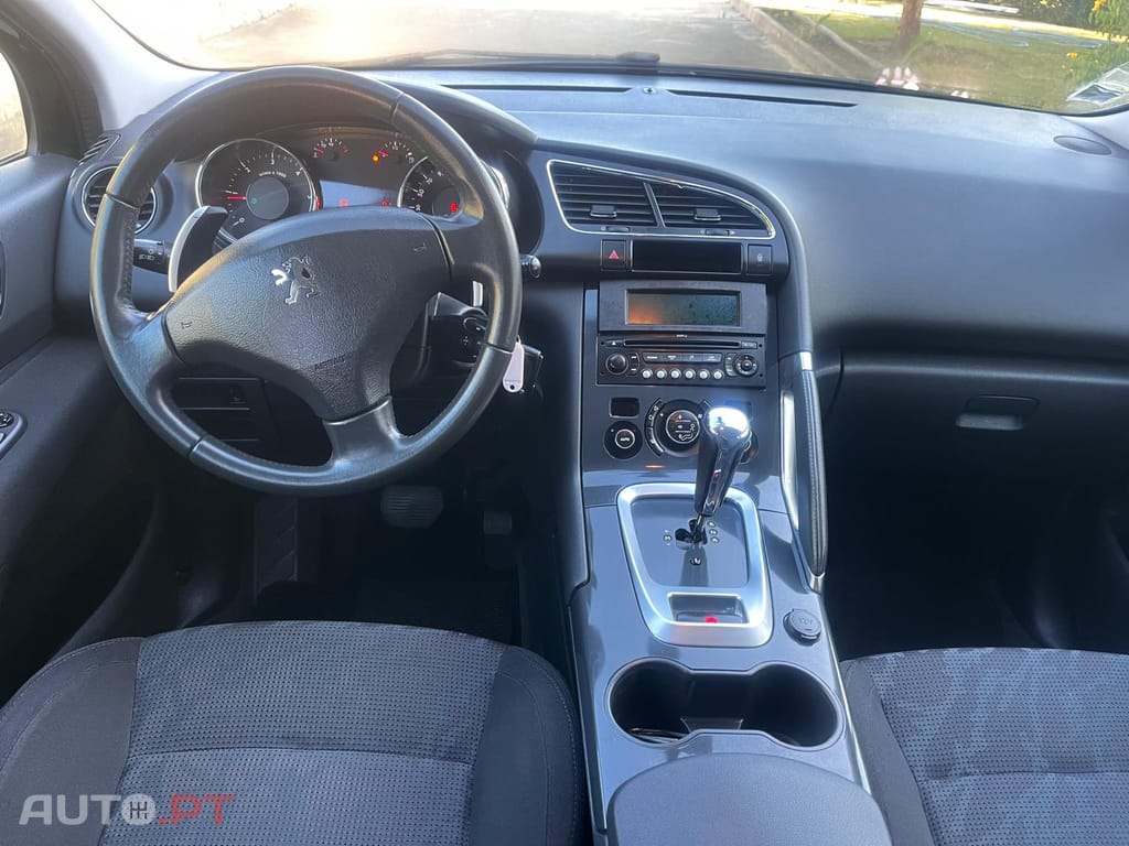 Peugeot E-3008 1.6HDI