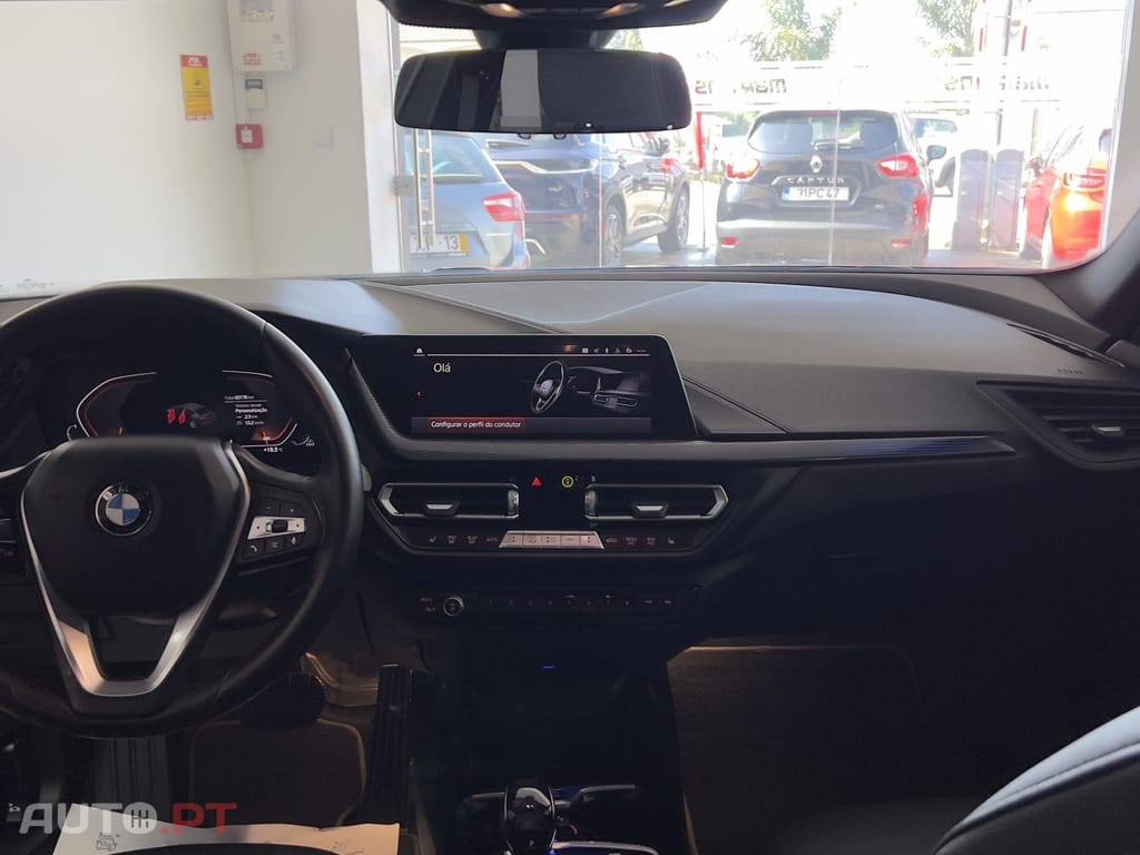 BMW 218 i Aut.Sport Line