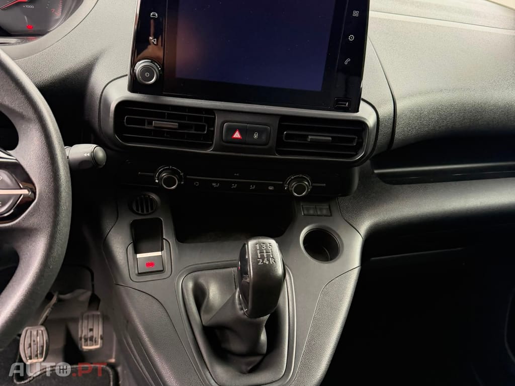 Peugeot Partner 1.5 BlueHDi Premium Standard