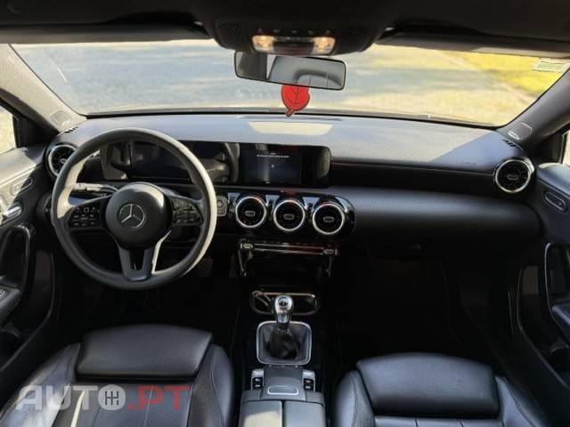 Mercedes-Benz A 180 d