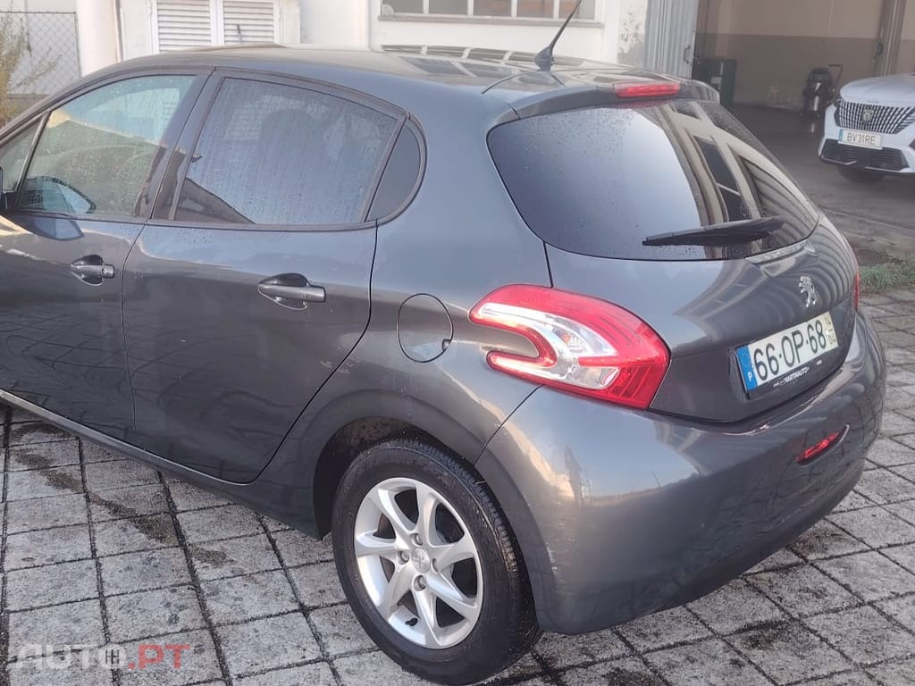 Peugeot 208 1.4 HDi Active