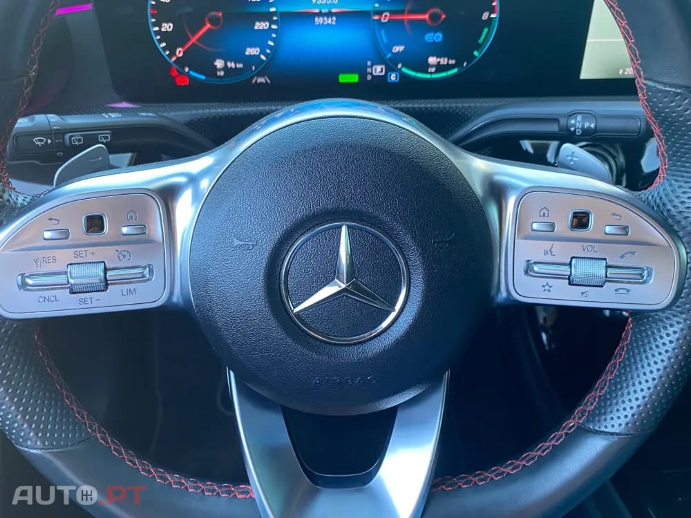 Mercedes-Benz CLA 250 e Shooting Brake AMG Line