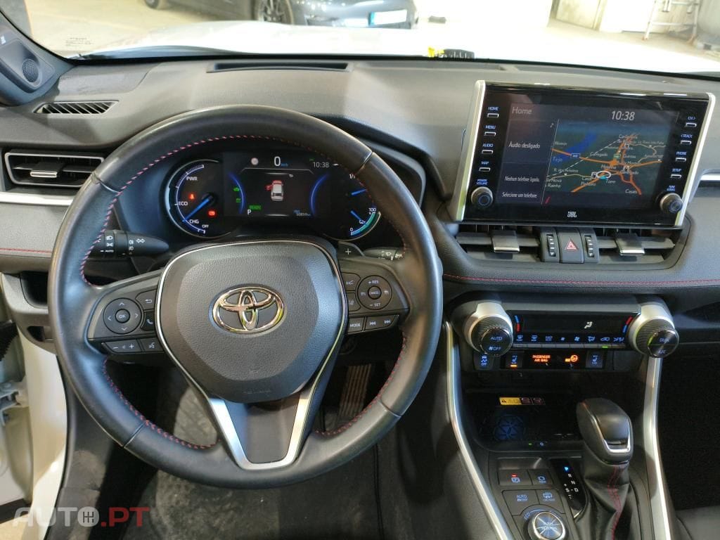 Toyota RAV4 2.5 HDF Lounge AWD-i