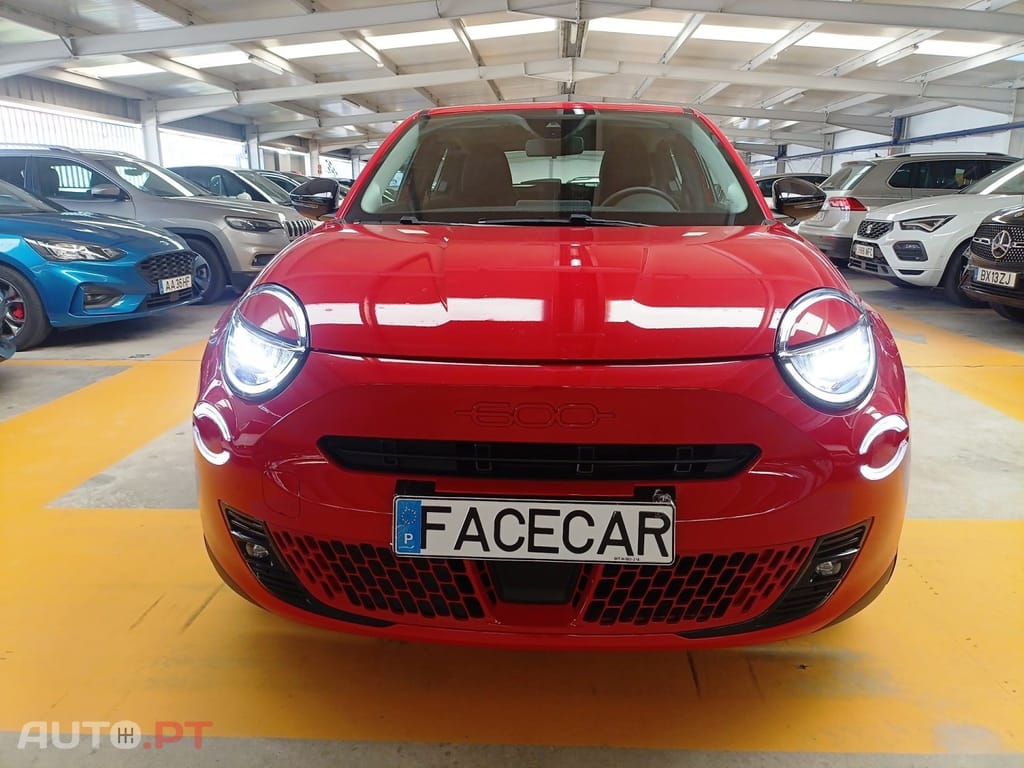 Fiat 600e 54 kWh (RED)