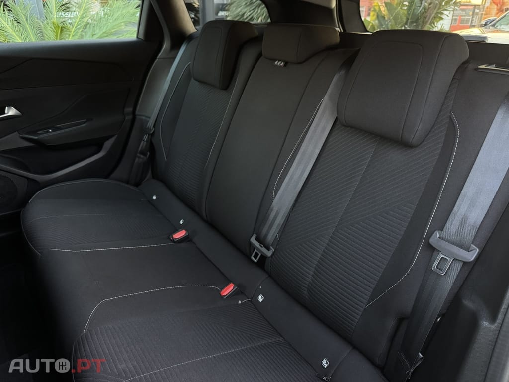 Peugeot 308 SW 1.6 Hybrid Active Pack e-EAT8