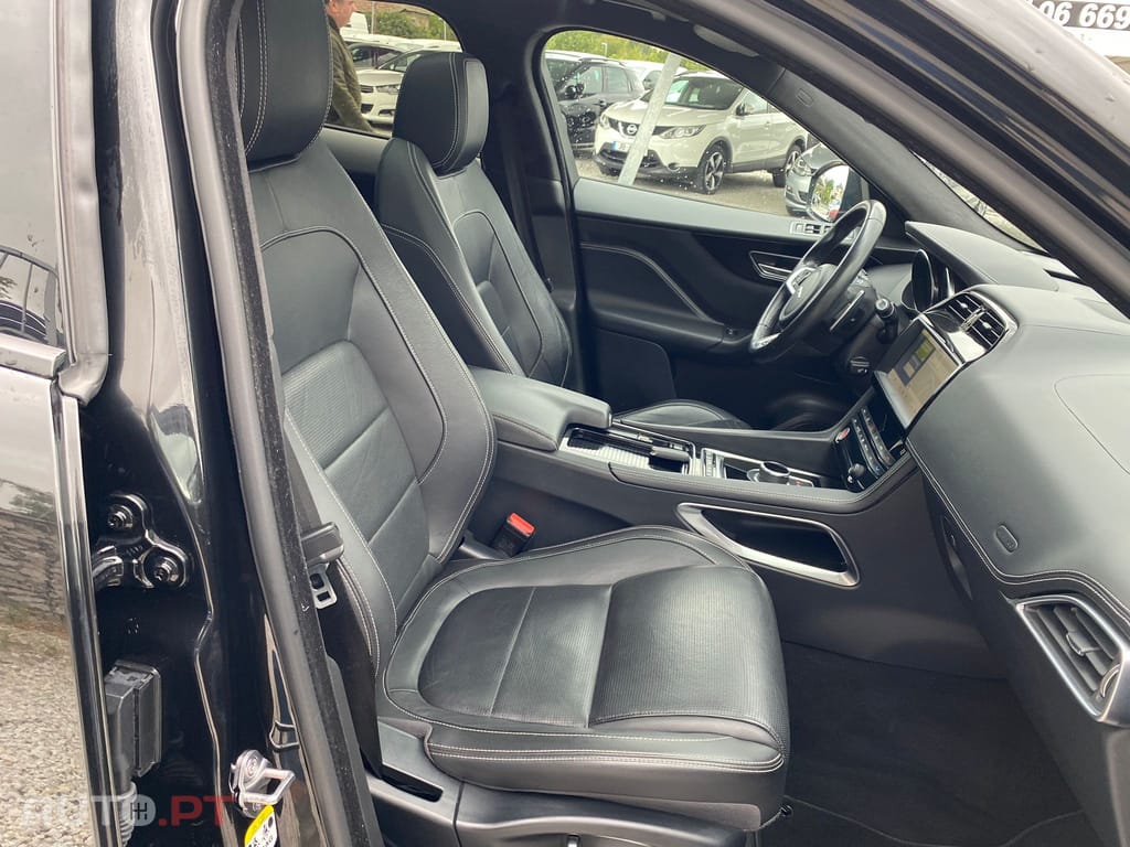 Jaguar F-Pace 2.0 i4D R-Sport Aut.