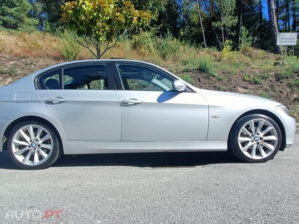 BMW 318 e90