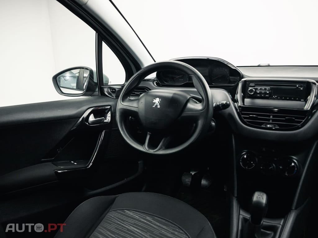 Peugeot 208 1.2 VTi Access