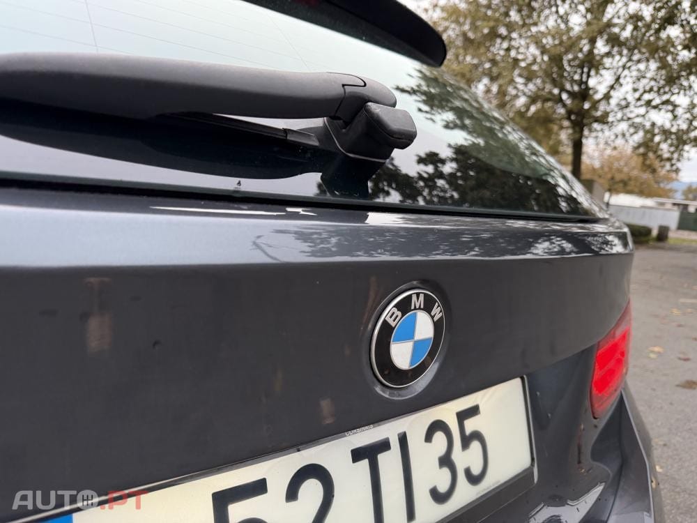 BMW 318 d Line Sport Shadow Auto