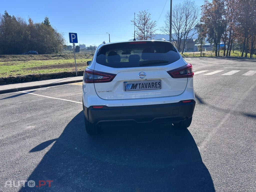 Nissan Qashqai 1.5 dCi N-Connecta Led
