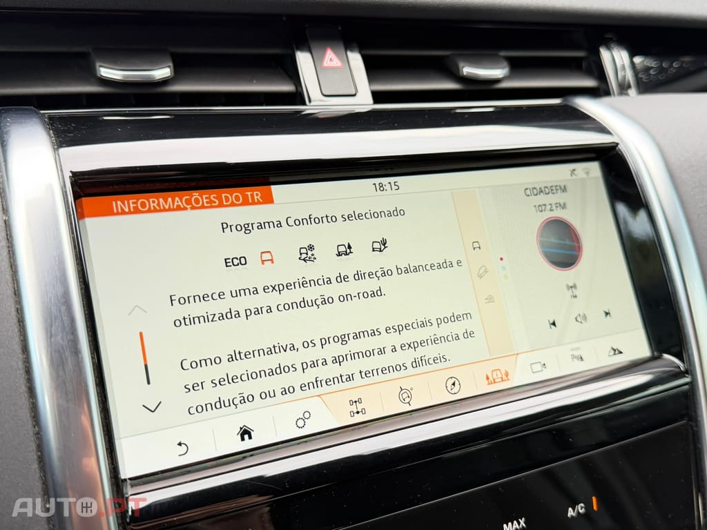 Land Rover Discovery Sport P300e Dynamic SE