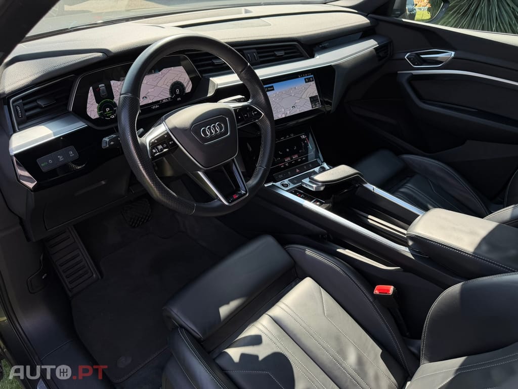 Audi E-Tron 55 quattro S line