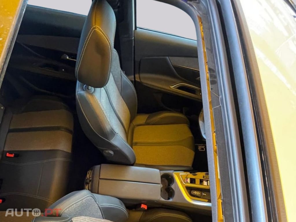 Peugeot 3008 1.6 Hybrid  Allure Pack