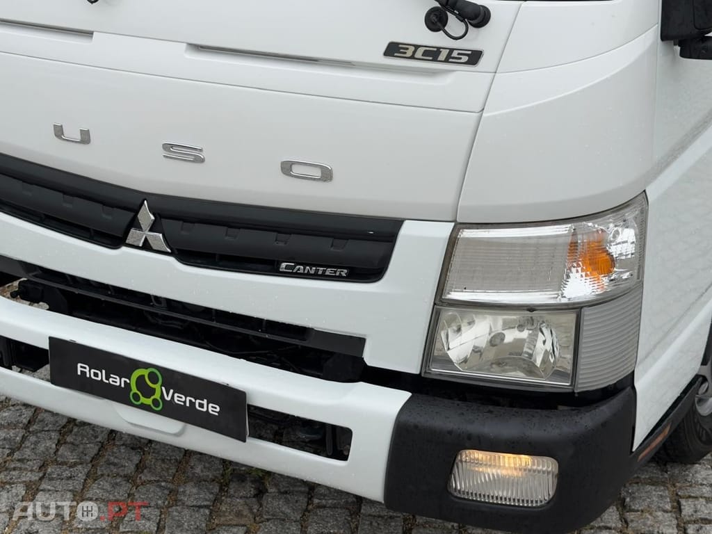 Mitsubishi Canter 3 C 15  COM GRUA