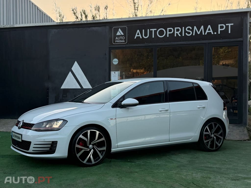 Volkswagen Golf GTI BlueMotion