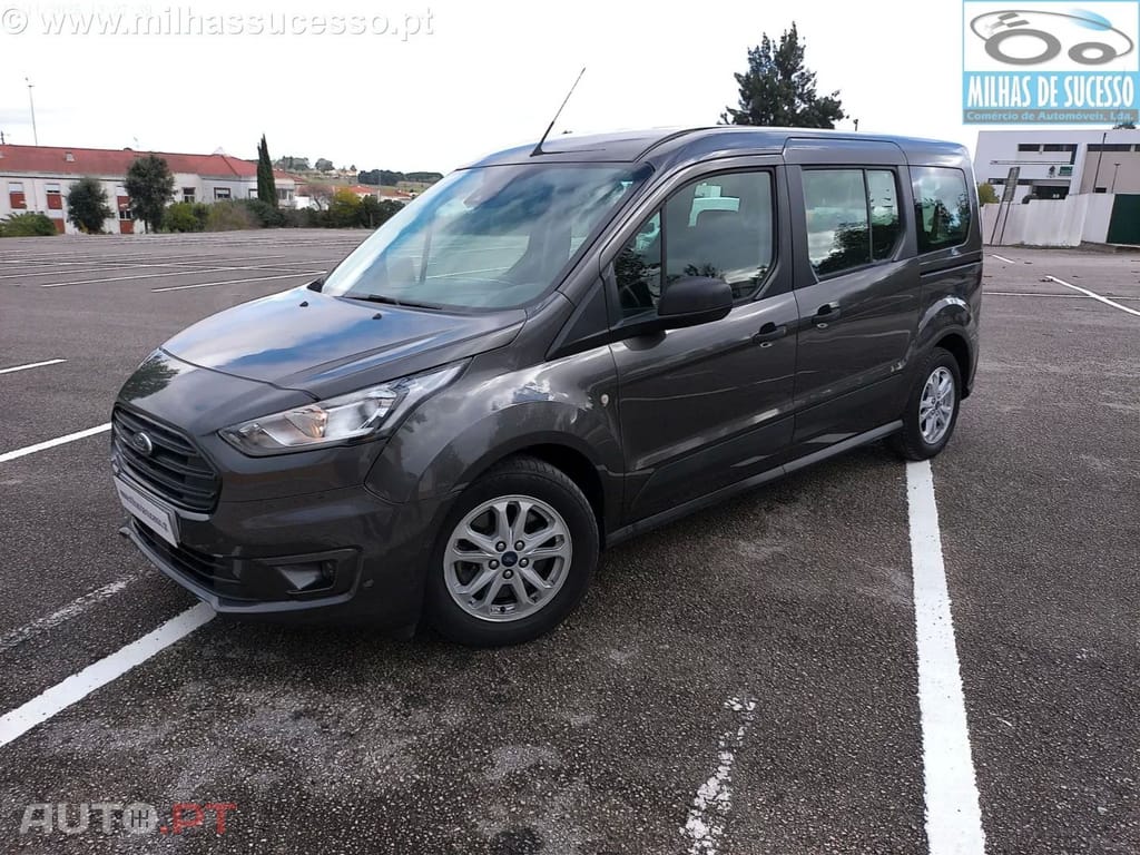 Ford Tourneo Grand 1.5 TDCi Active