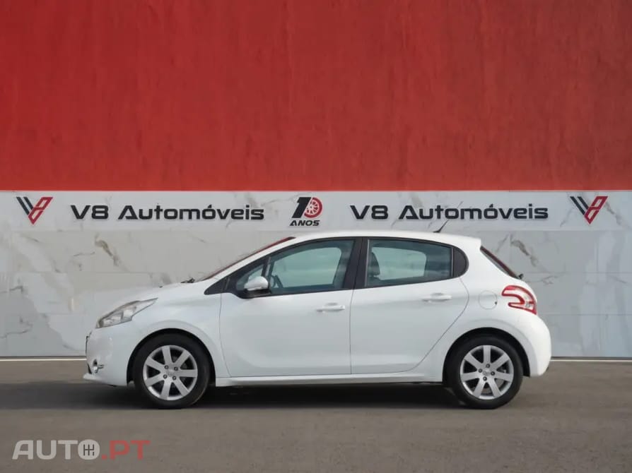 Peugeot 208 1.4 HDi Access