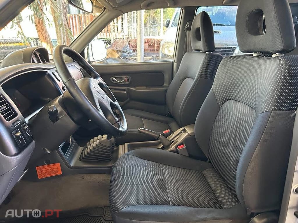 Mitsubishi L200 Strakar 4x4 Elegance