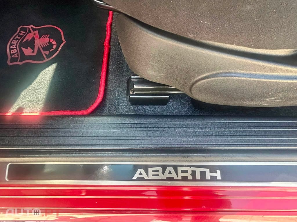 Fiat 500 Abarth 1.4 T-Jet (140cv)