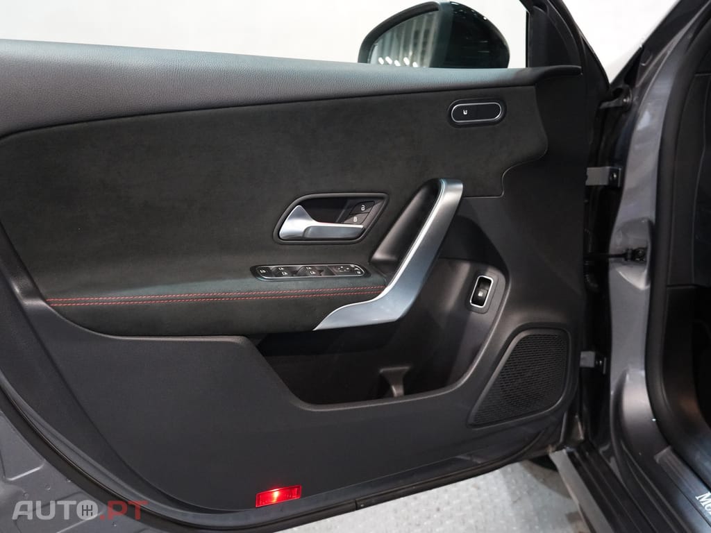 Mercedes-Benz A 250 AMG Line