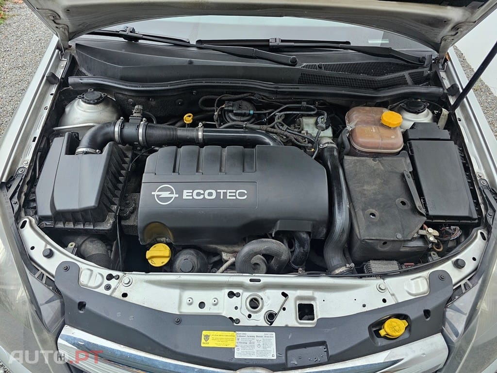 Opel Astra GTC 1.3 CDTi