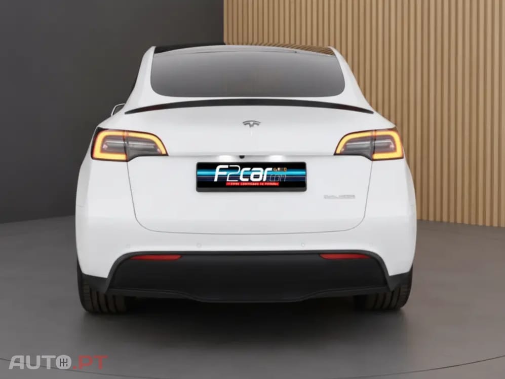 Tesla Model Y Performance Tração Integral