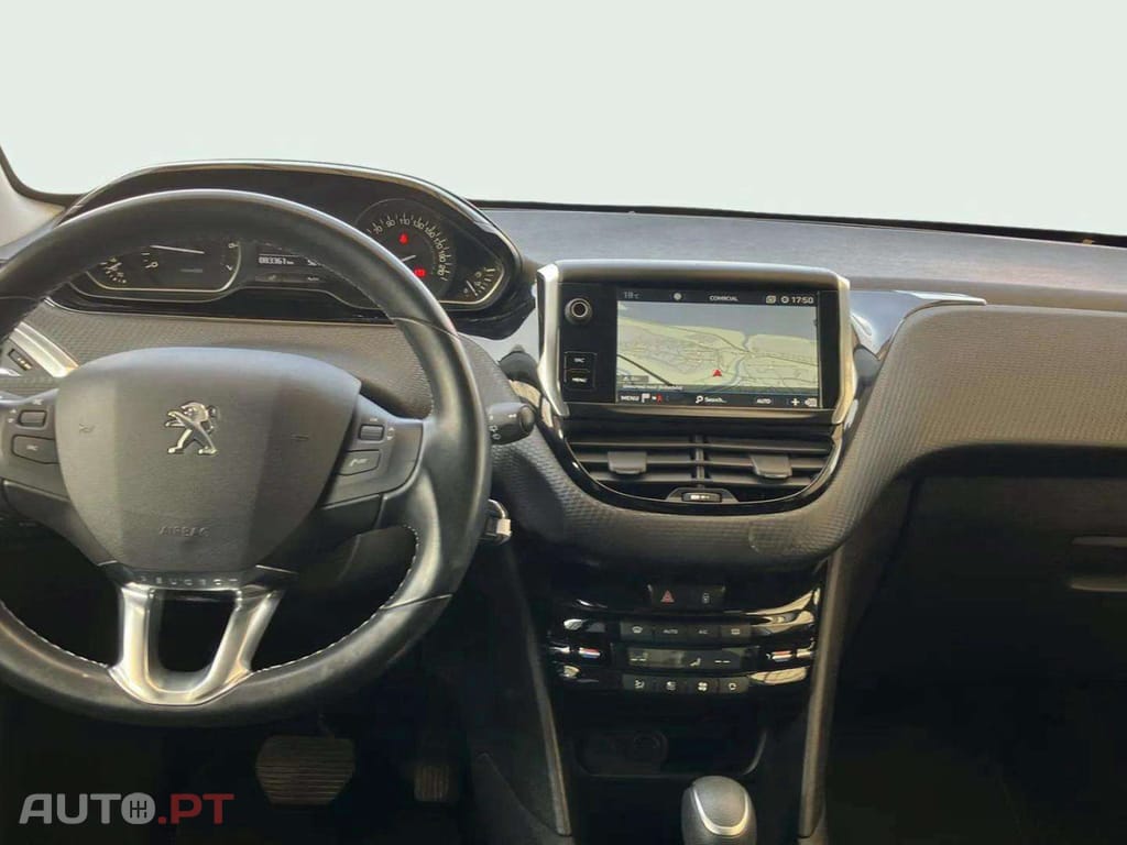 Peugeot 208 1.2 PureTech Allure EAT6