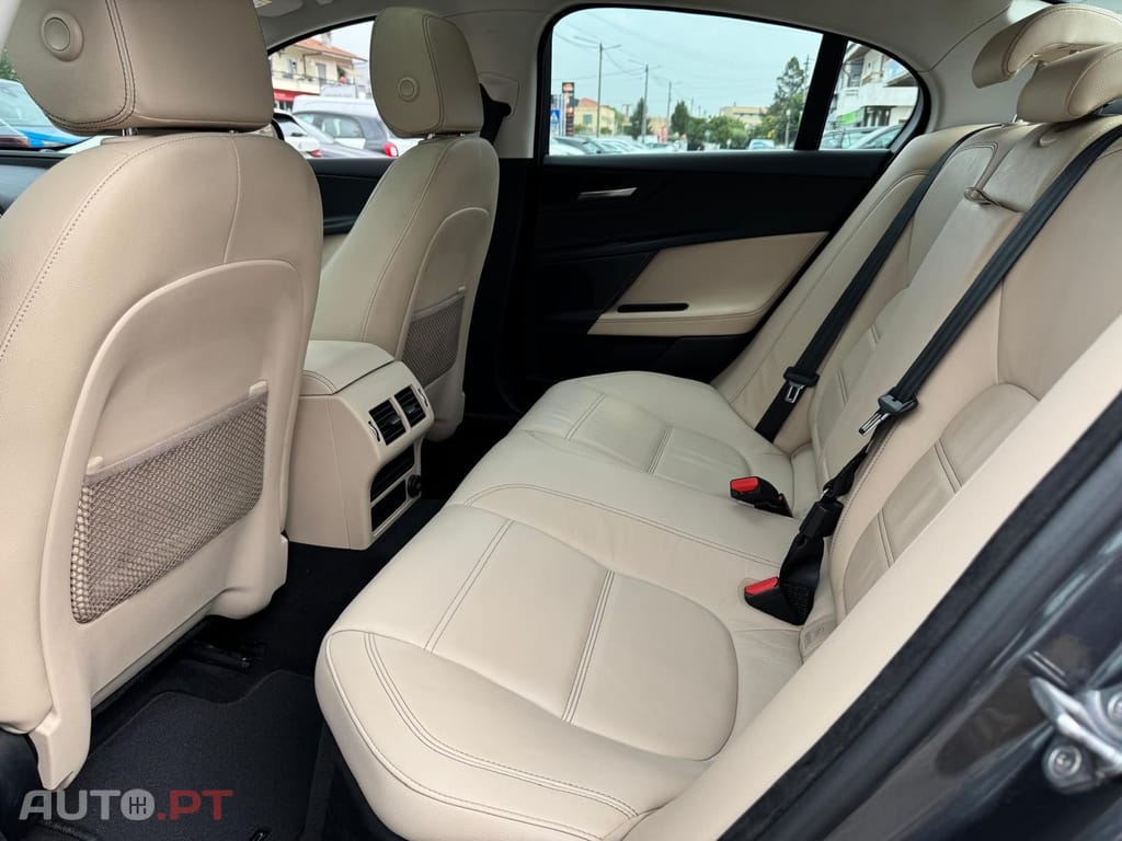 Jaguar XE 2.0 D R-Sport Aut.