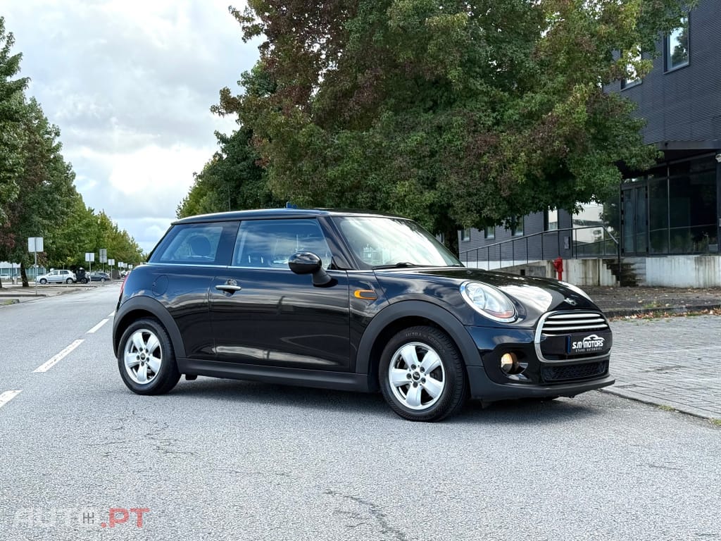 MINI Cooper Cooper D
