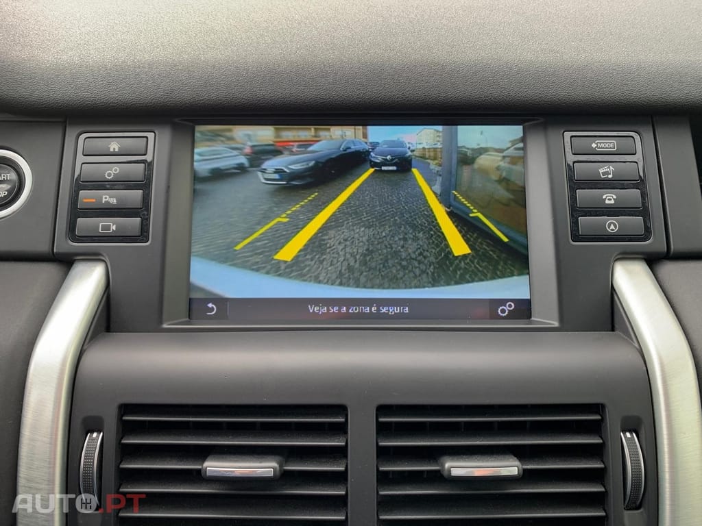 Land Rover Discovery Sport 2.0 TD4 HSE Luxury 7L Auto