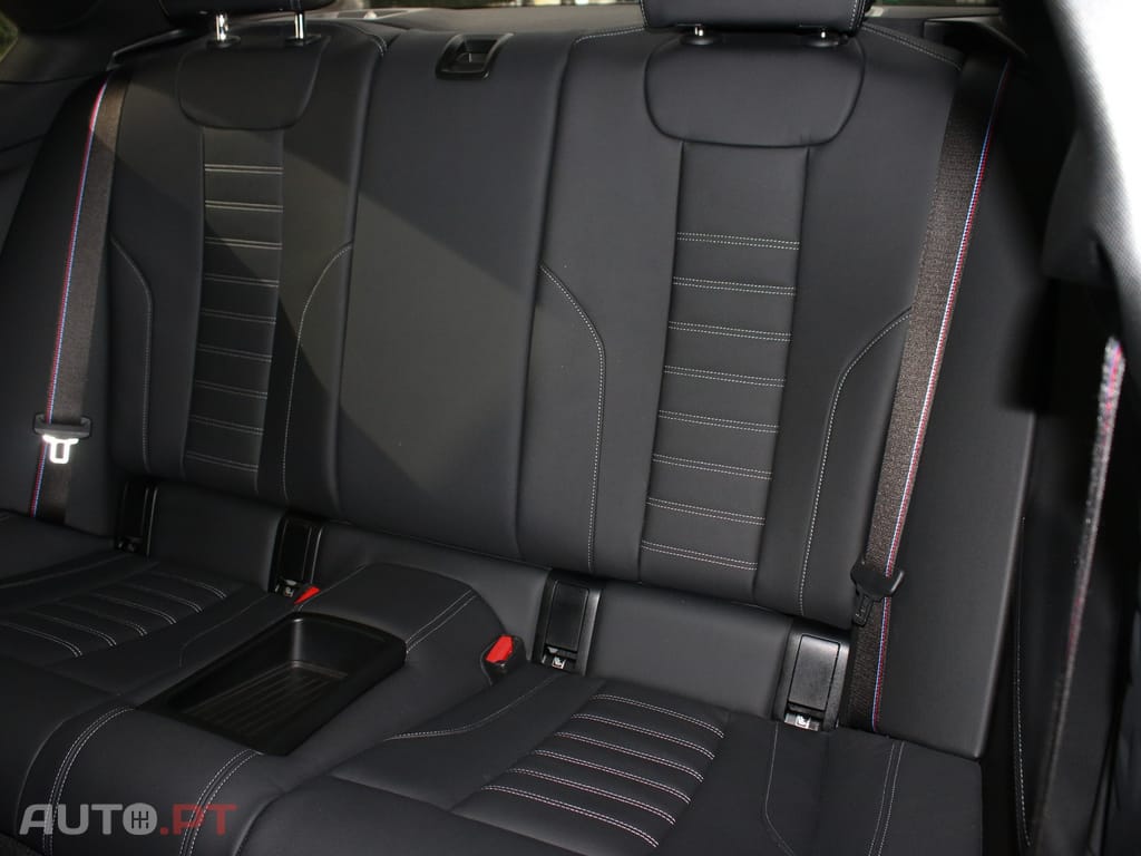 BMW M2 Auto