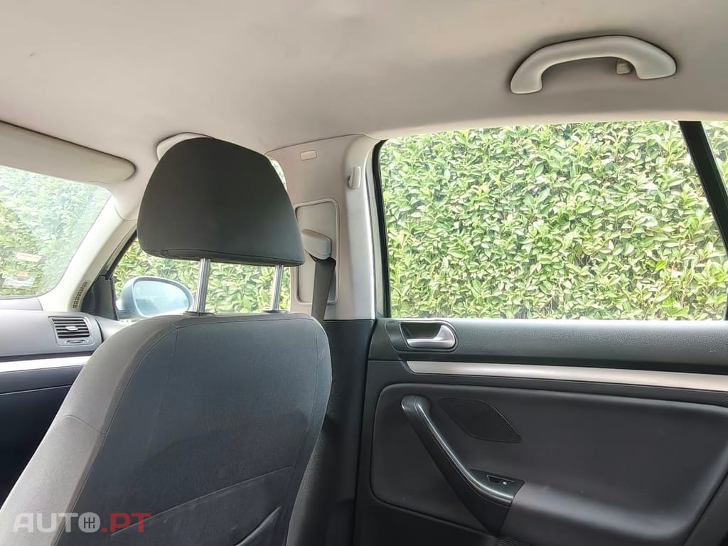 Volkswagen Jetta 1.9 TDi Confortline