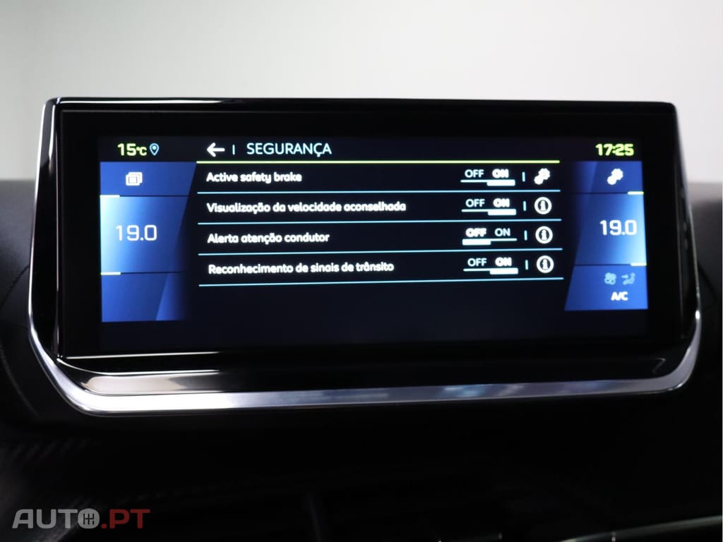 Peugeot 208 Allure Versão Eléctrica