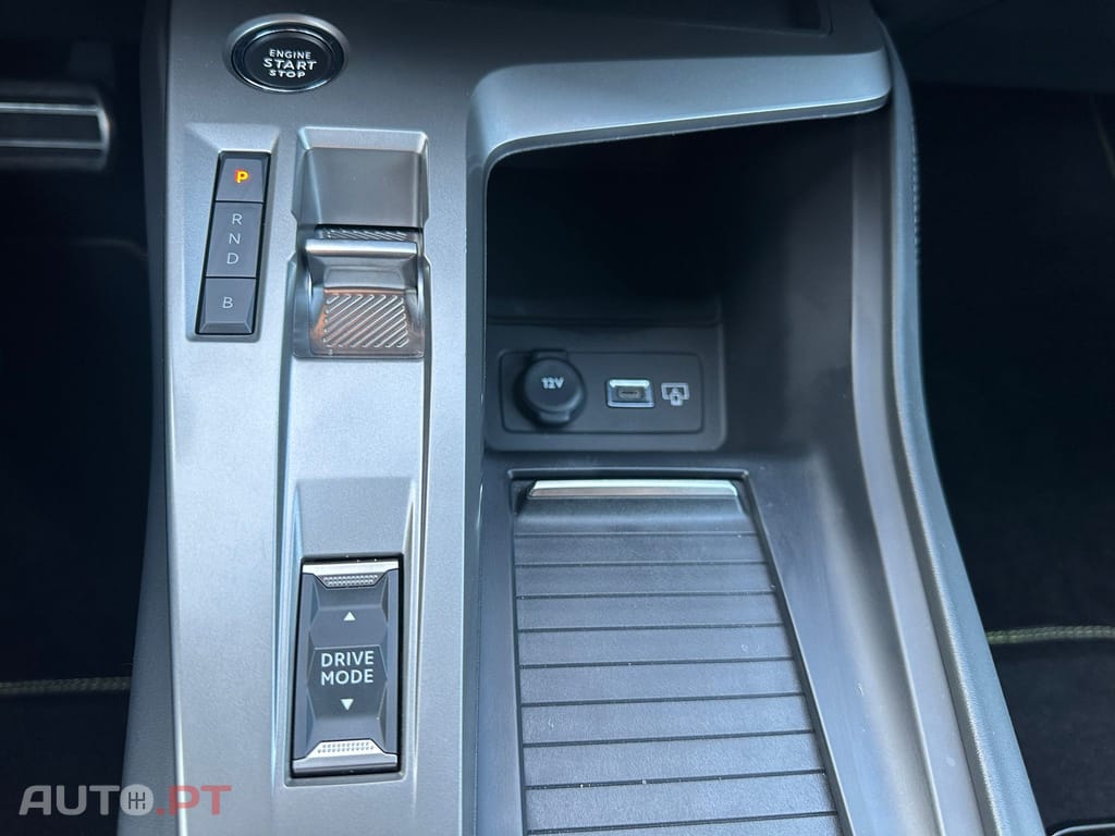 Peugeot E-308 54 kWh GT