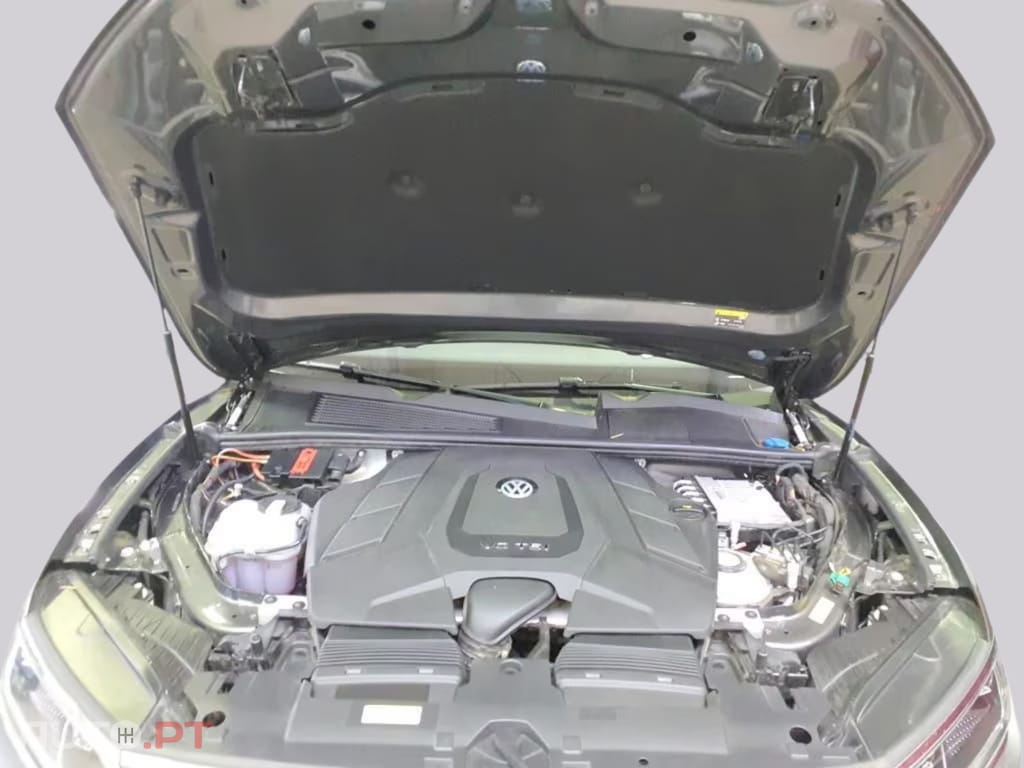 Volkswagen Touareg 4M 3.0 TSI I.V.A DEDUTIVEL 