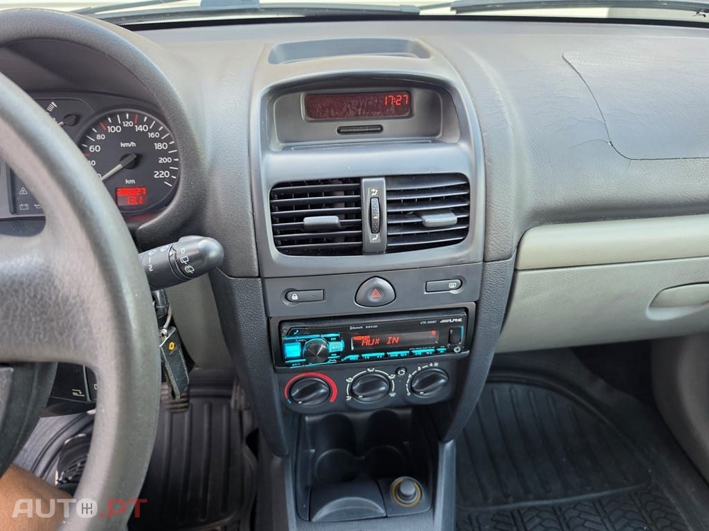 Renault Clio 1.2 16V Expression