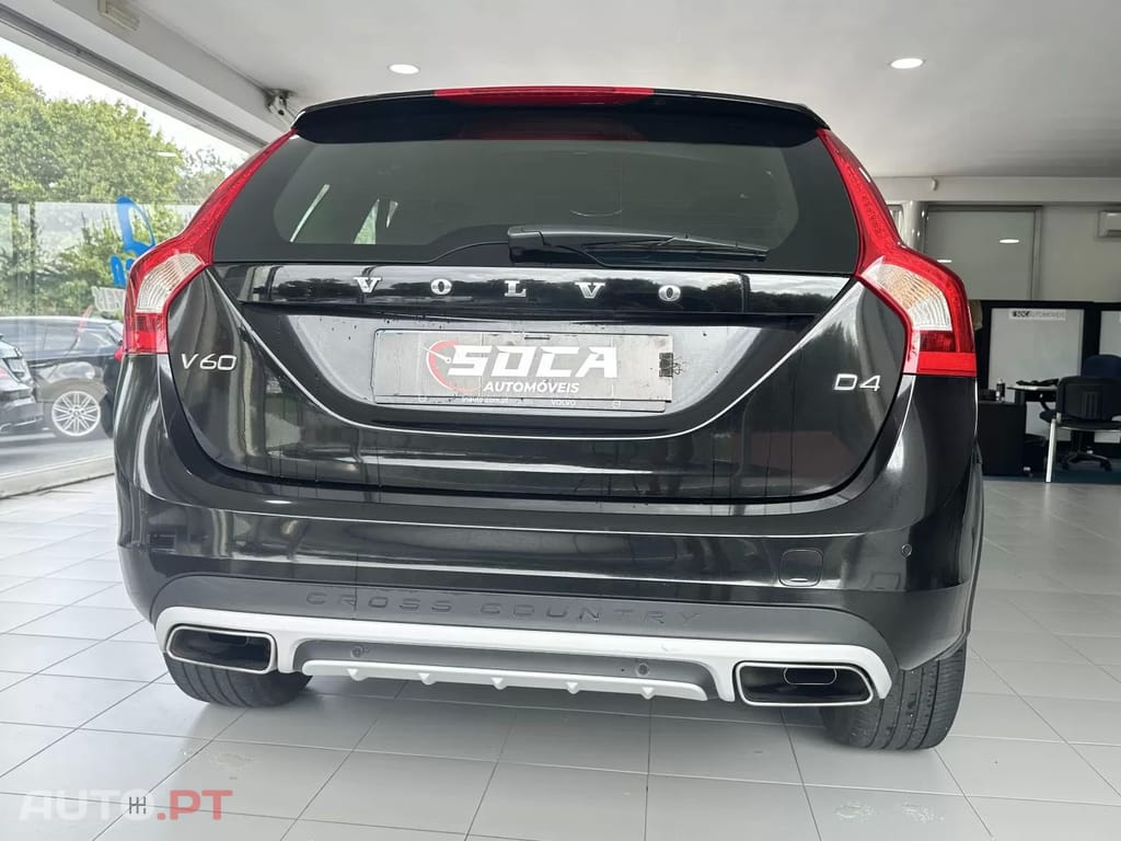 Volvo V60 Cross Country CX AUT. Nacional