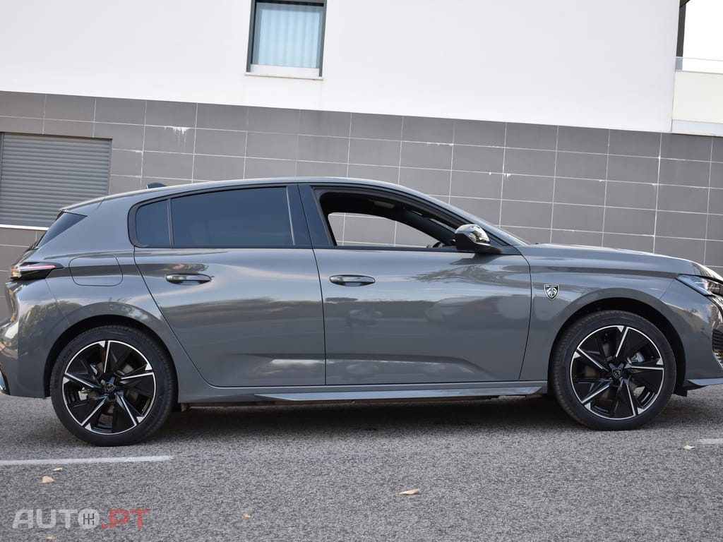 Peugeot E-308 54 kWh GT