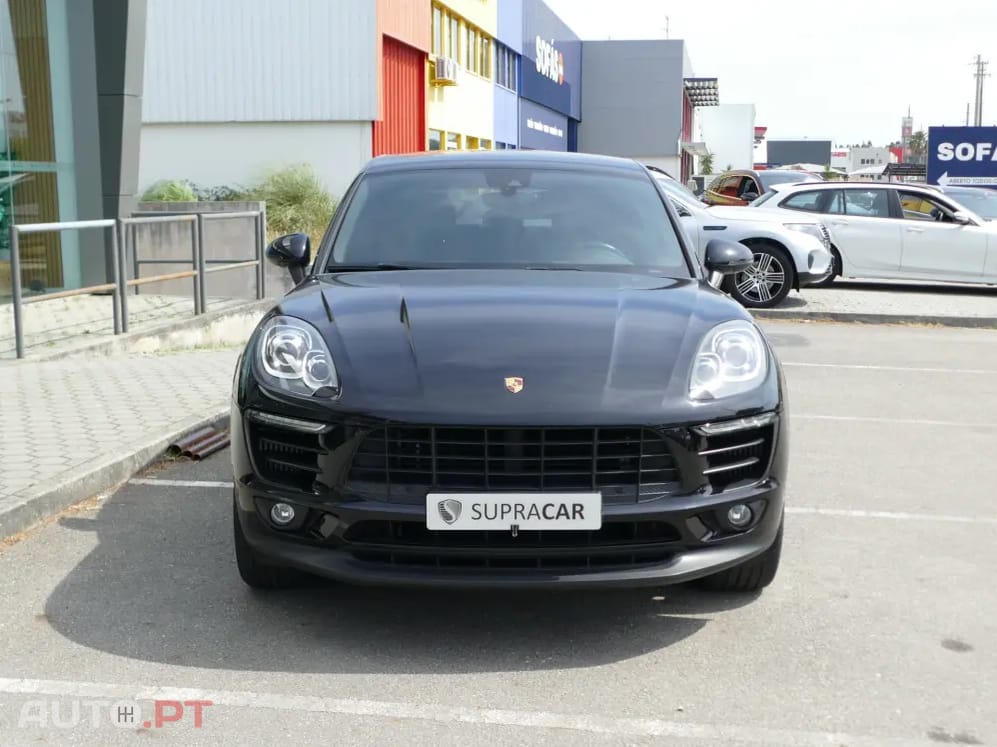 Porsche Macan S